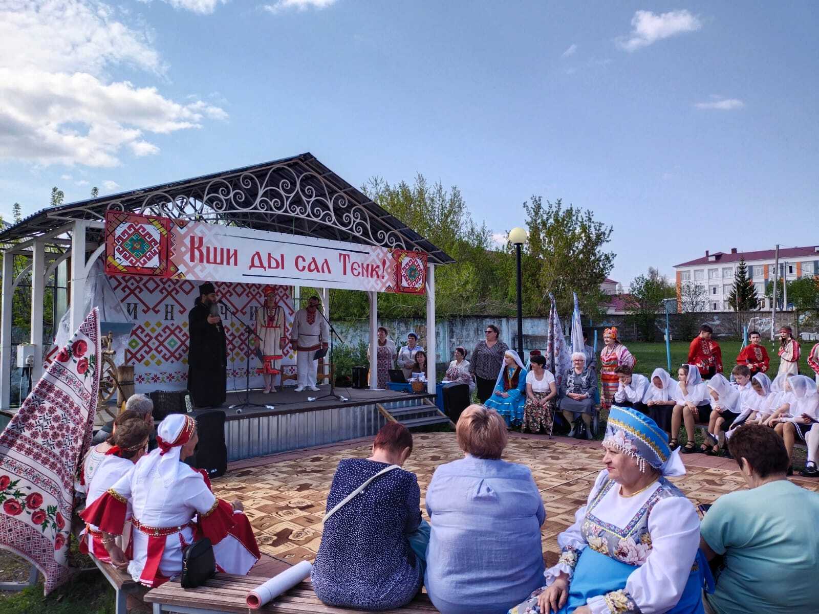 В Павловке провели фольклорный мордовский фестиваль «ИНЕЧИ».