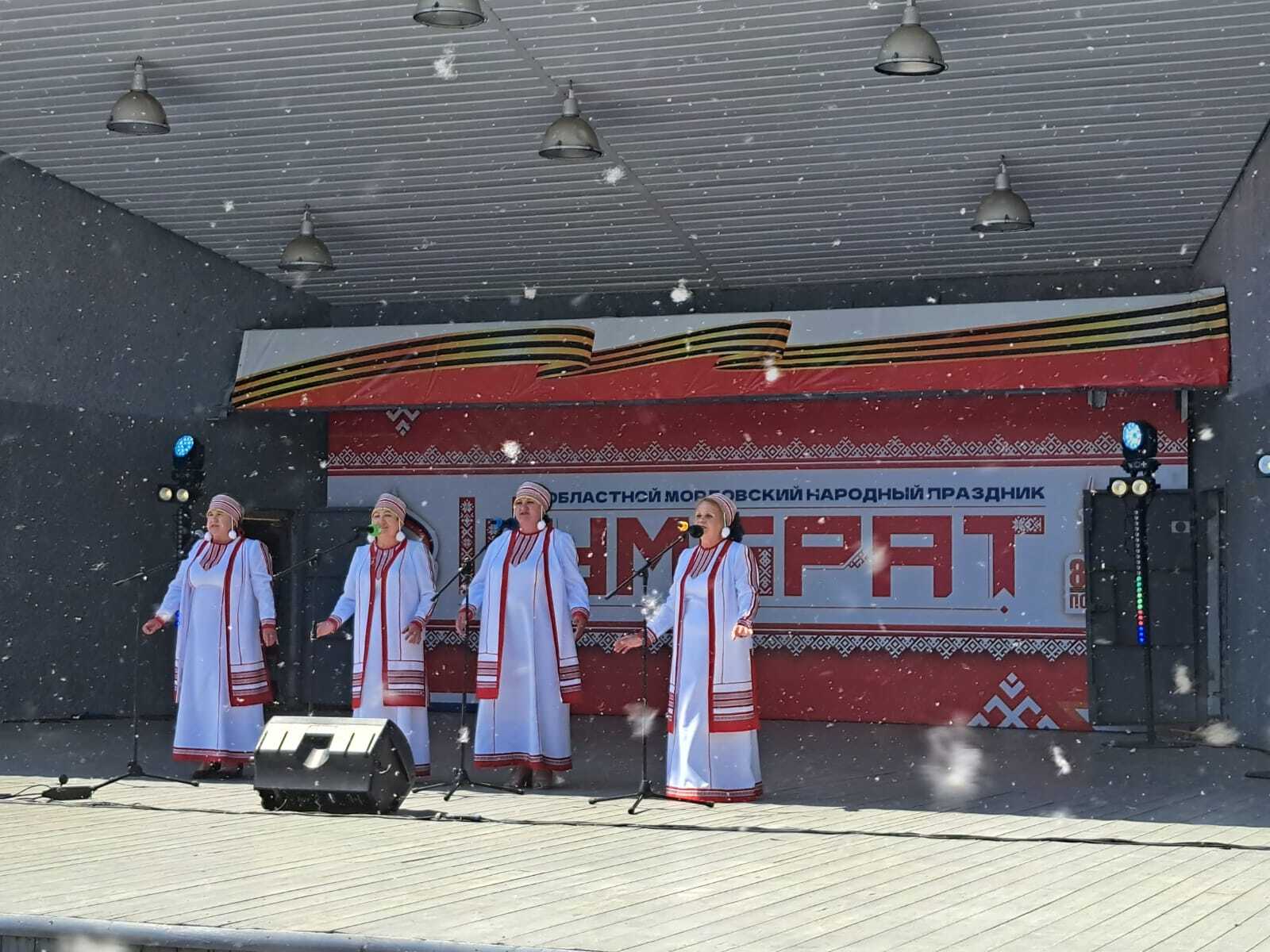 Вокальный коллектив Павловского района приняли участие в областном празднике «Шумбрат».