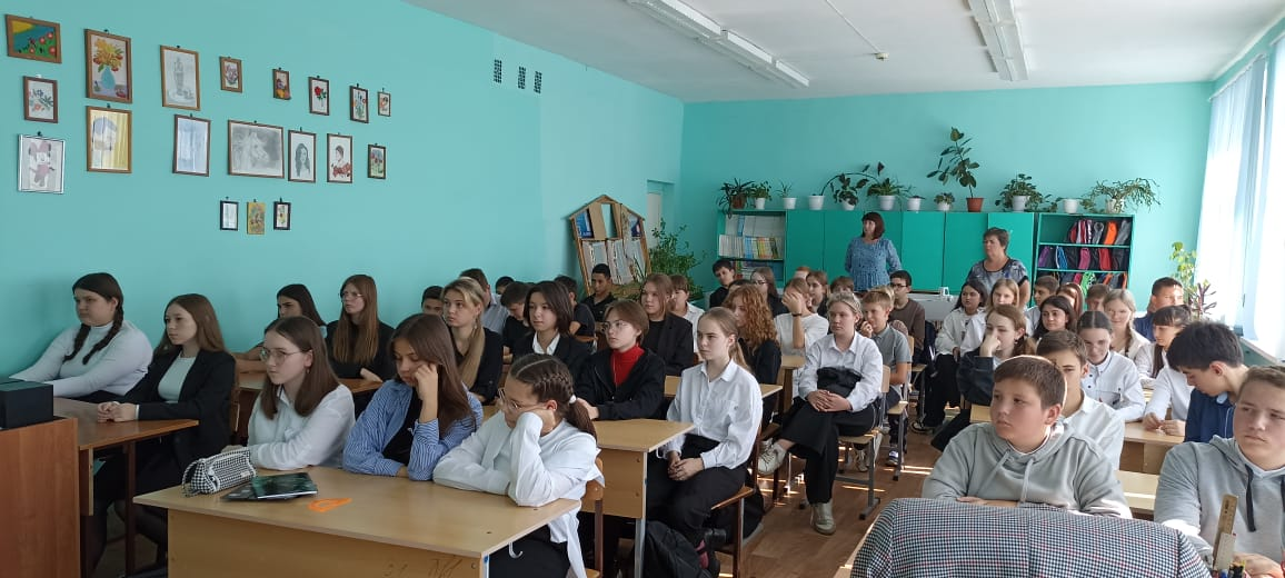 В Павловской школе провели экологическую беседу.