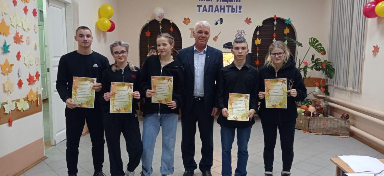 В Павловском техникуме прошёл конкурс "Алло, мы ищем таланты!". В Павловском техникуме прошёл конкурс "Алло, мы ищем таланты!".
