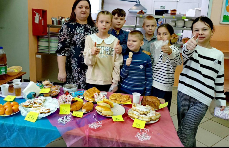 В Павловской СШ №1 прошла благотворительная ярмарка. В Павловской СШ №1 прошла благотворительная ярмарка.