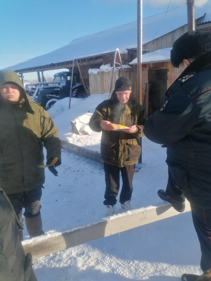 В Павловке провели мониторинг торговых объектов на факт установления неформальной занятости. В Павловке провели мониторинг торговых объектов на факт установления неформальной занятости.