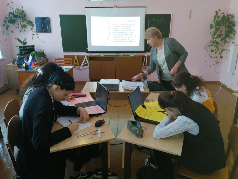В Холстовской средней школе прошёл Единый методический день. В Холстовской средней школе прошёл Единый методический день.