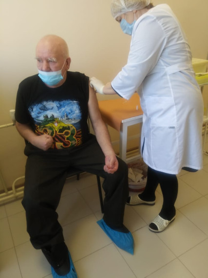 В Павловском районе продолжается вакцинация населения от новой коронавирусной инфекции.